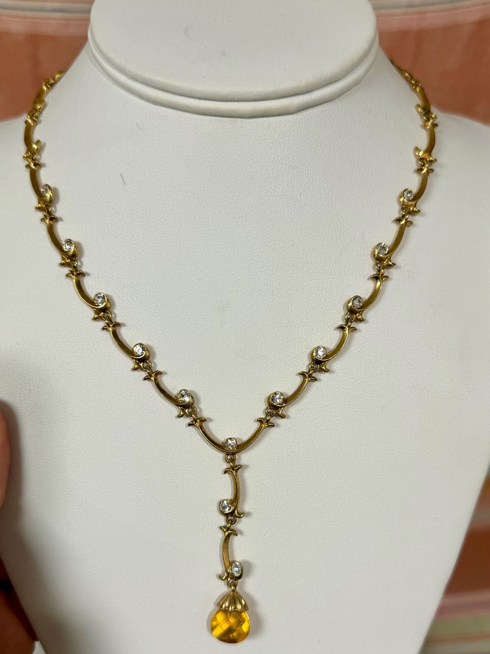 Vintage Elegant Gold-Tone Necklace with Yellow Drop Pendant- 18”